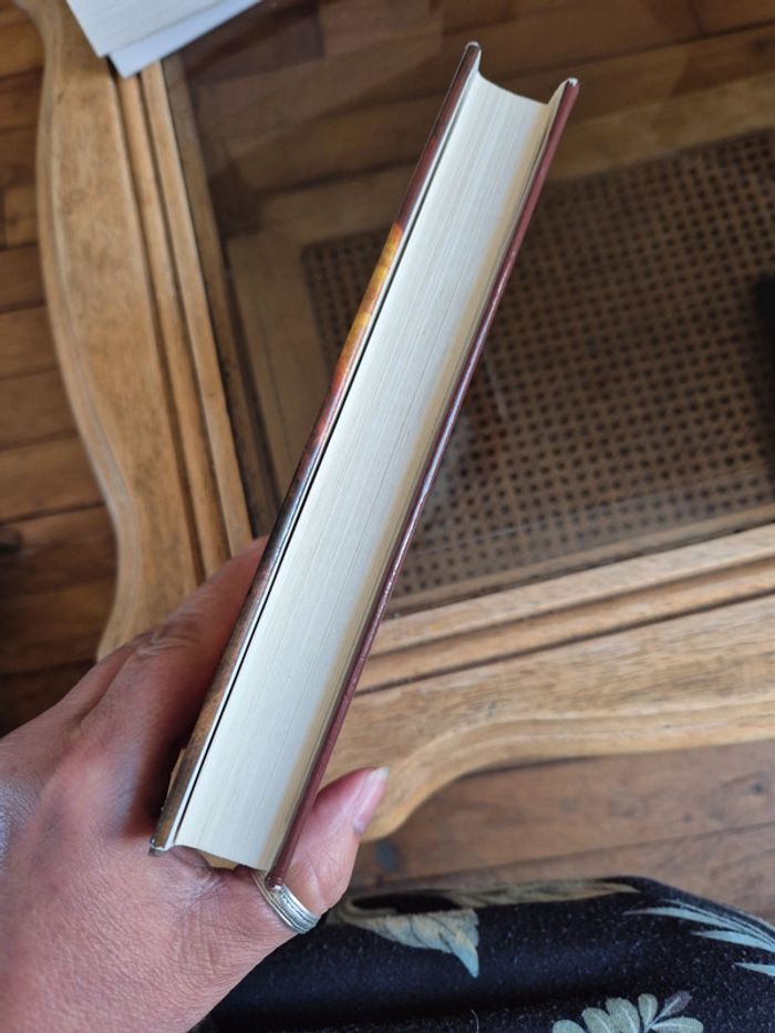 livre le parfum de Patrick Süskind - photo numéro 4