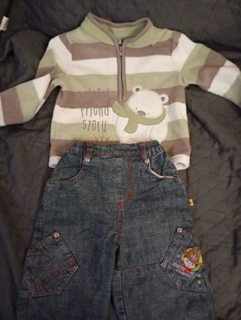 Lot 1 sweat et un jean    1. An