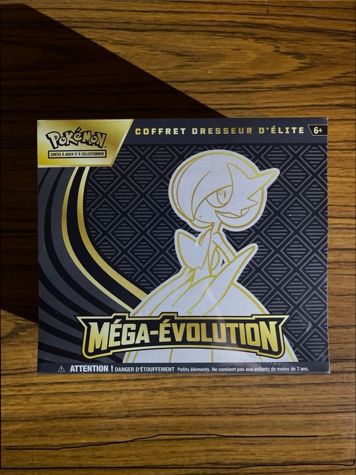 Élite traîner box Mega Évolution Gardevoir