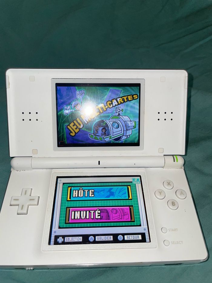Nintendo DS Lite - photo numéro 6