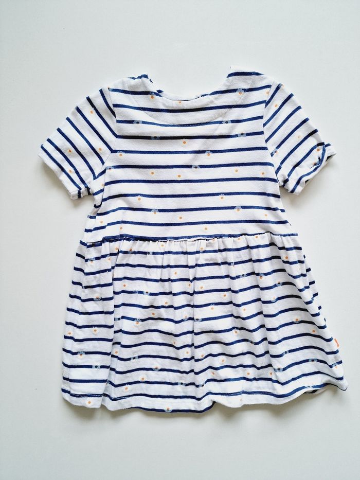 Hema - Robe manches courtes - Motifs : marguerites (18 mois)