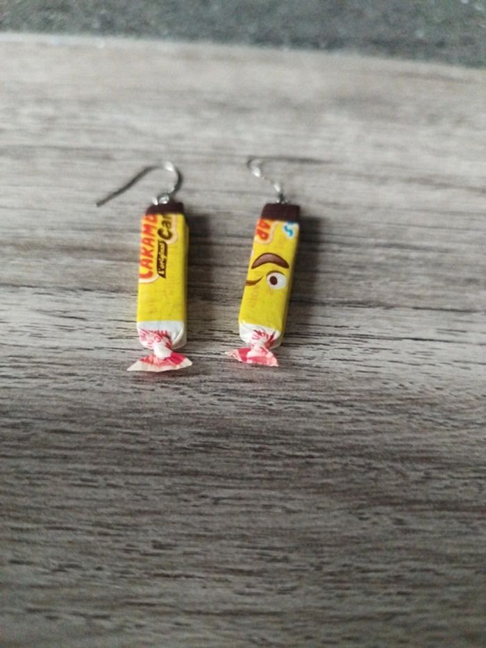 Boucles d'oreilles fantaisie - photo numéro 3