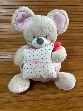 Doudou musical souris beige rose coussin étoile mots d enfants 
