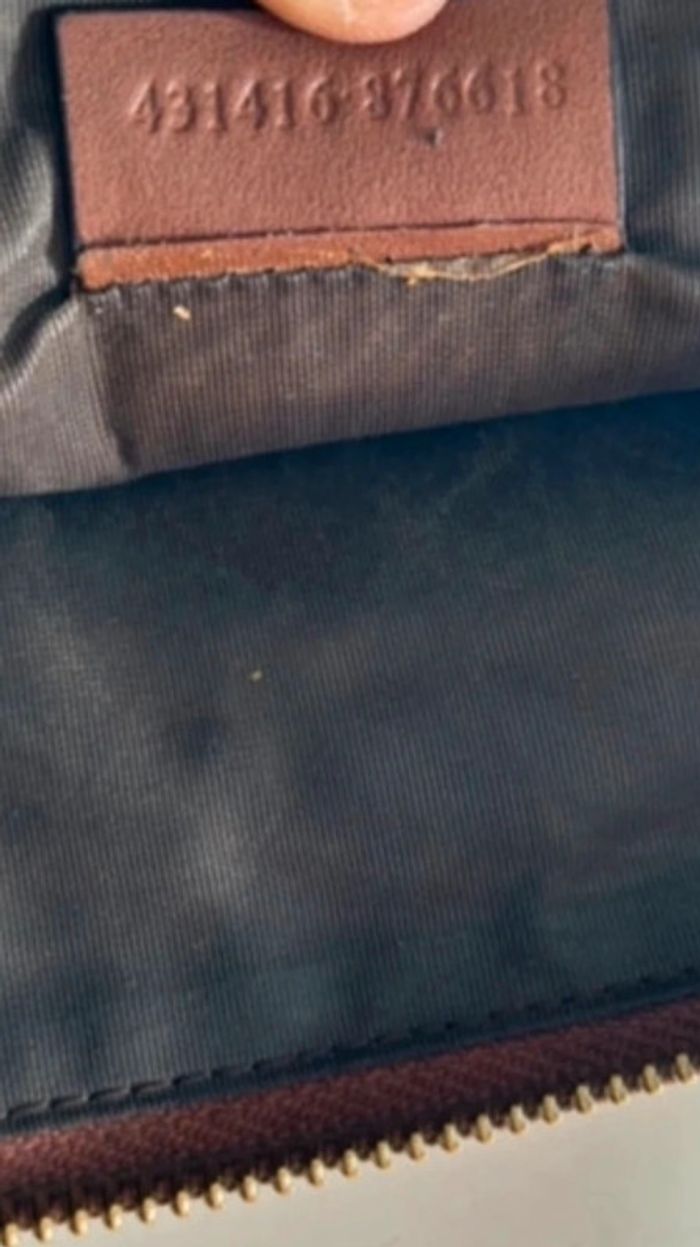Pochette Gucci en cuir marron - "L’Aveugle par Amour" - photo numéro 9