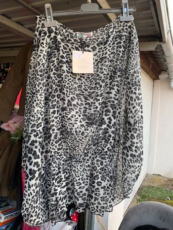 Haut léger transparent