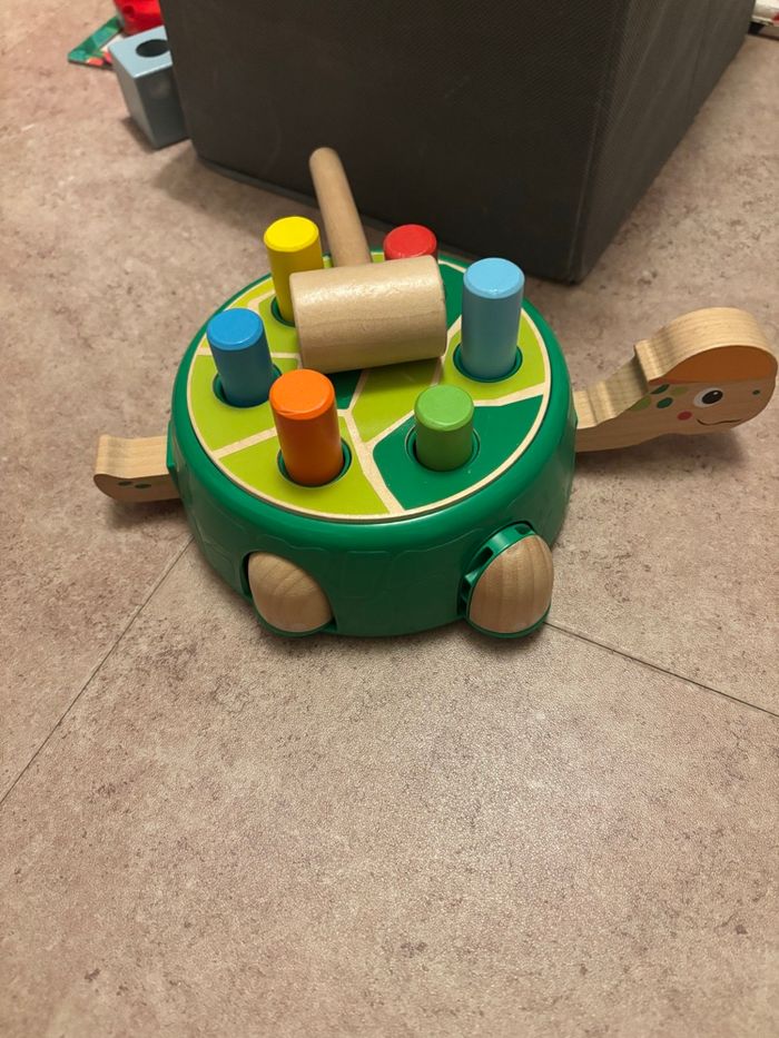 Jouet en bois à marteler tortue - photo numéro 3