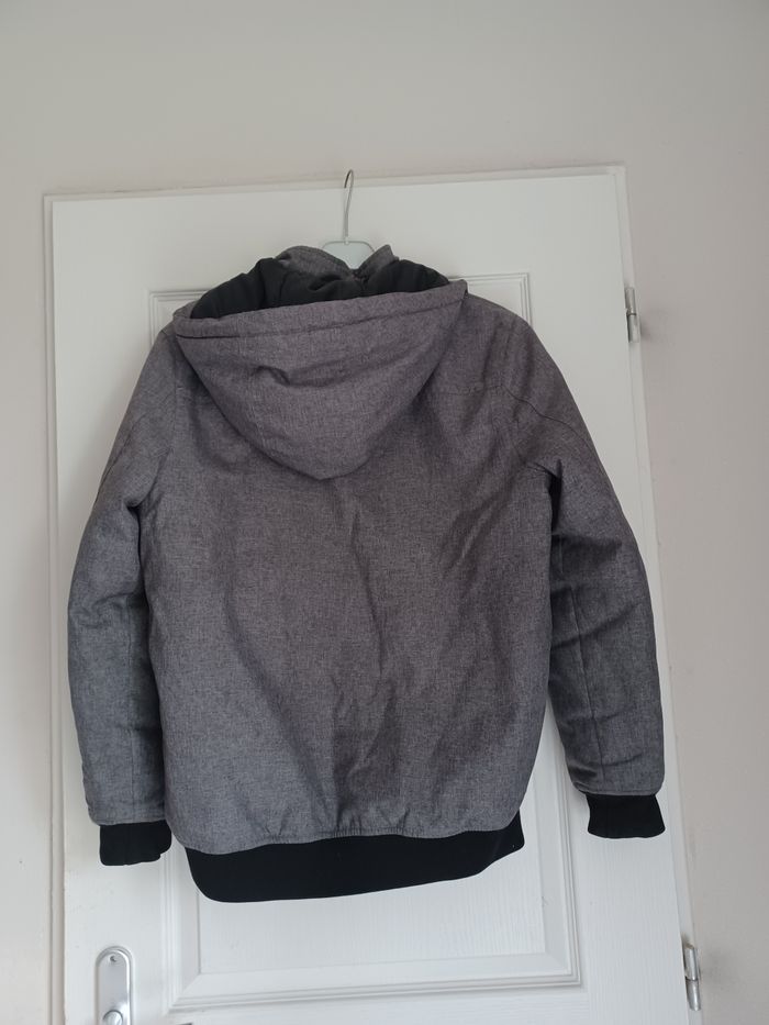 Manteau , blouson, parkas - photo numéro 2
