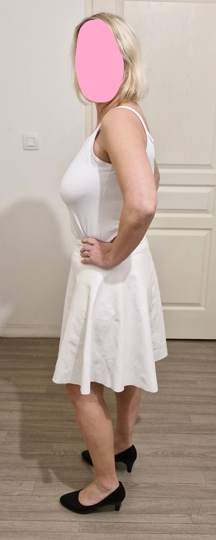 Jupe en simili cuir blanche - photo numéro 2