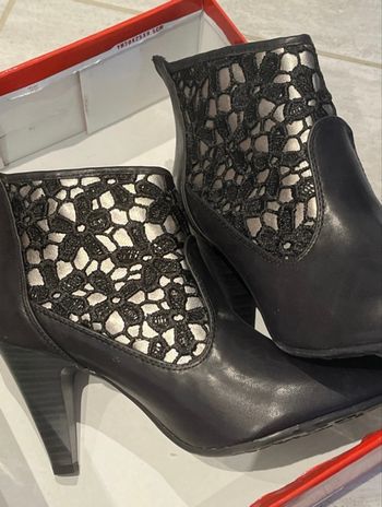 Bottines noires neuves
