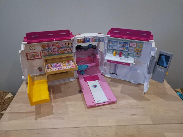 Ambulance - photo numéro 3