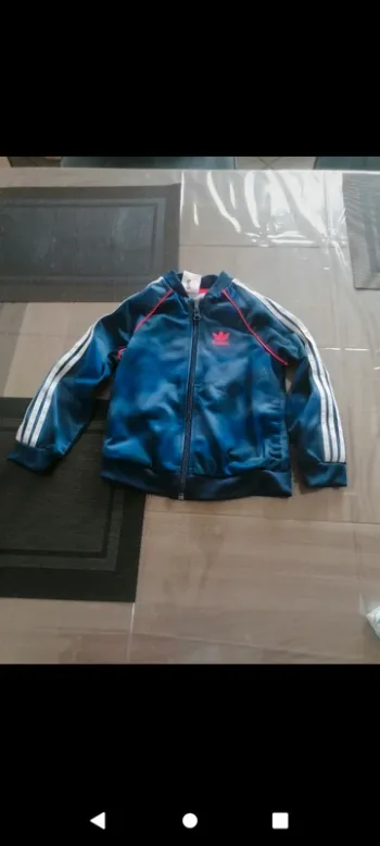 Veste Adidas taille 4 ans