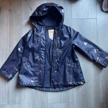 Veste / imperméable DPAM 4 ans