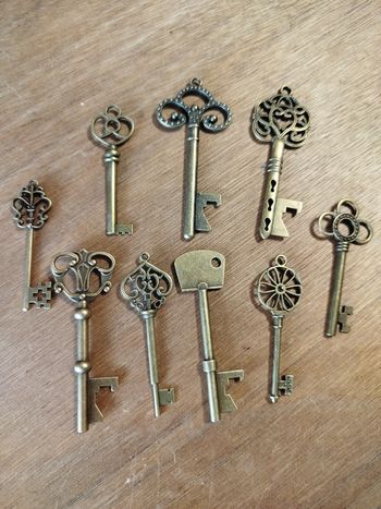 Clés style ancien