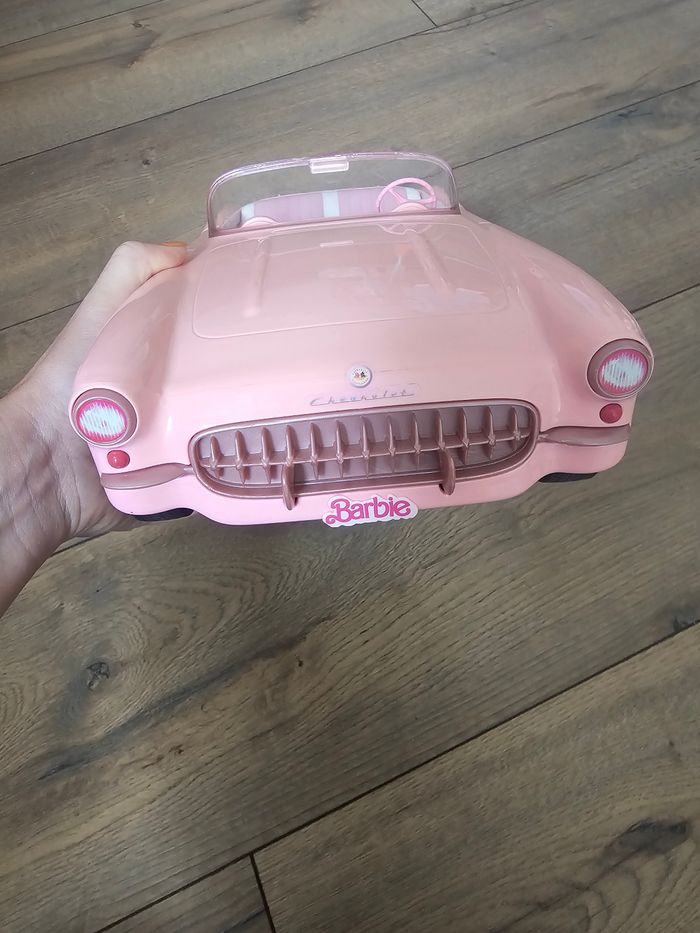 Voiture barbie - photo numéro 2