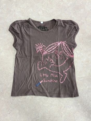 Tee shirts