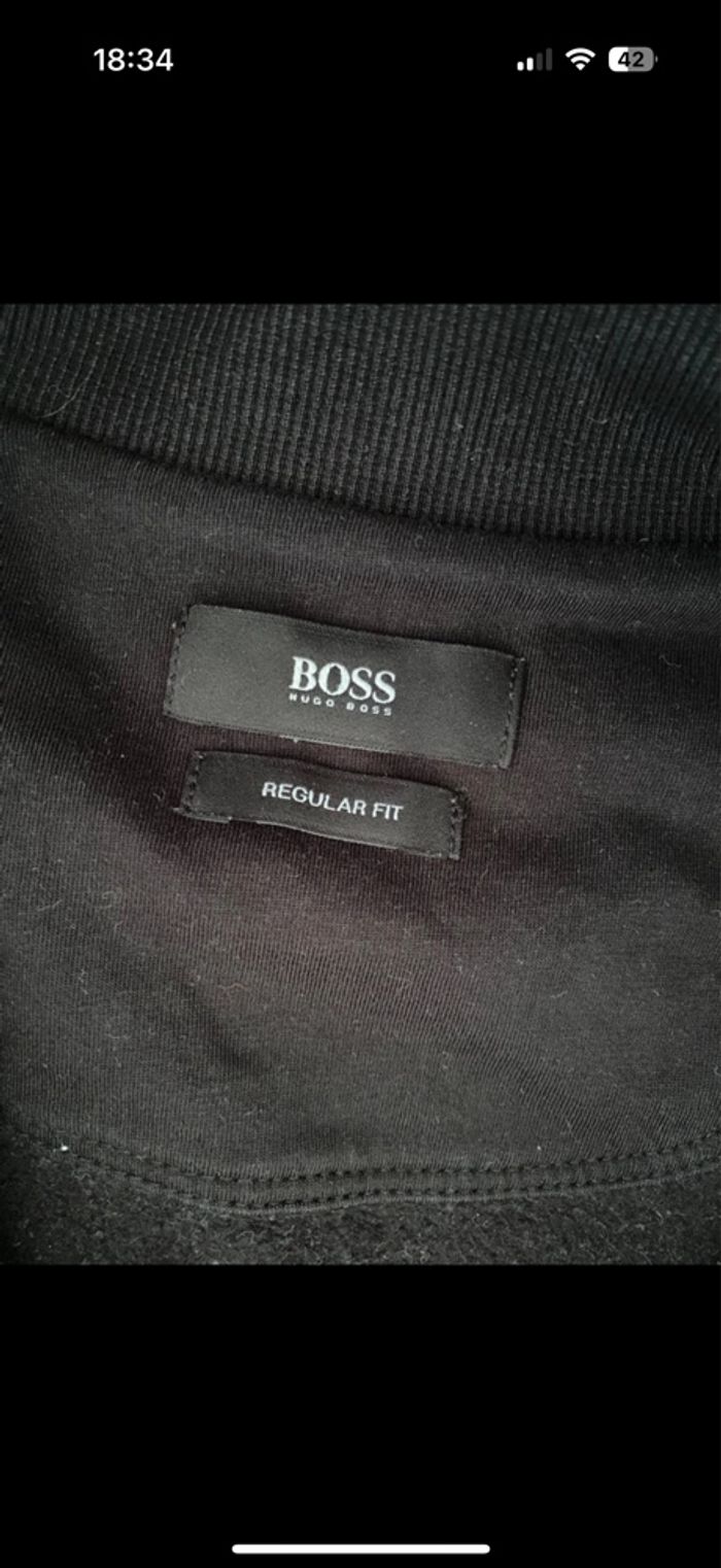 Pull Hugo Boss homme M - photo numéro 7