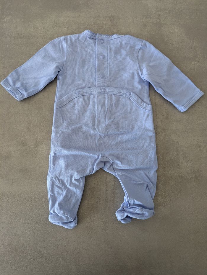 Pyjama 1 mois - photo numéro 3
