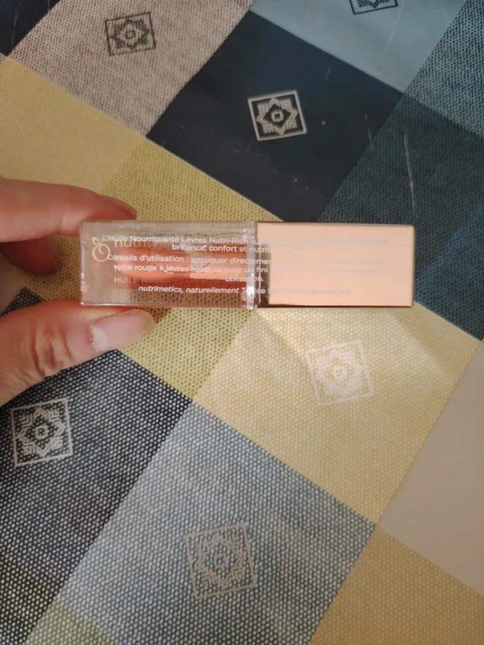 Huile nourrissante lèvres Nutrimetics