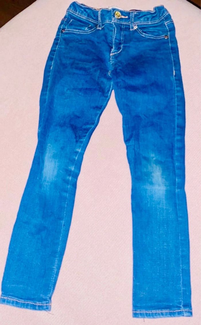 Lot 4 pantalon & 1 robe pull taille 5 ans - photo numéro 2