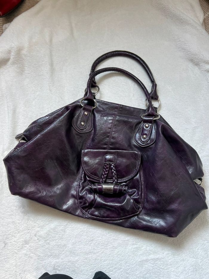 Sac à main porté épaule fourre tout violet foncé prune vintage 90s - photo numéro 4
