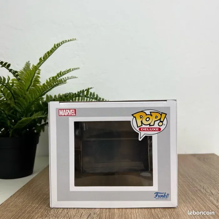 Figurine Funko Pop Deluxe - Iron Man / Hall of Armor Model 4 #1036 - photo numéro 6