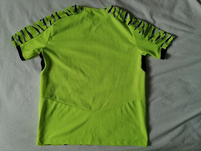 Tee-shirt Kipsta 12-13 ans - photo numéro 3