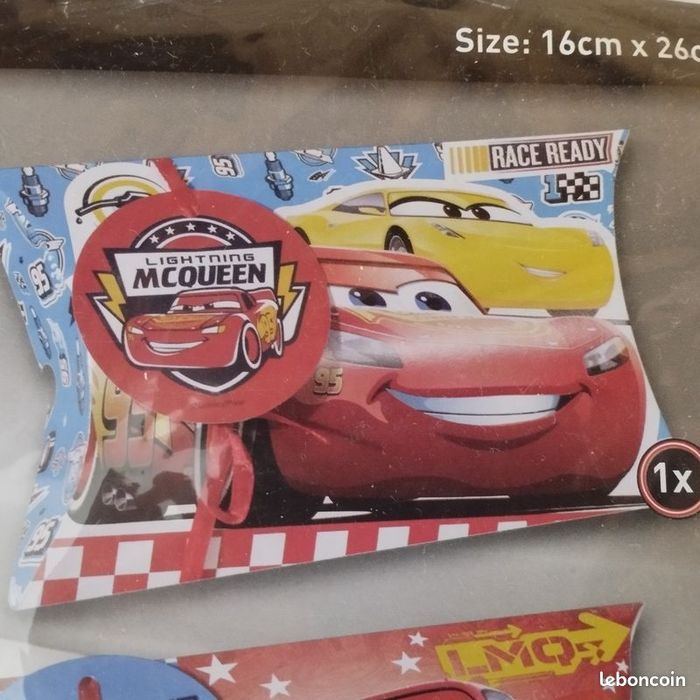 3 pochettes boîtes cadeaux Neuf - photo numéro 2