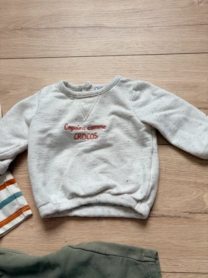 Lot vêtement garçon 3 mois NPO Baby t-shirt rayé pull et jogging vert kaki beige - photo numéro 2