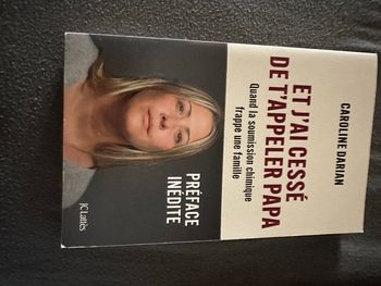 Livre : et j’ai cessé de t’appeler papa 