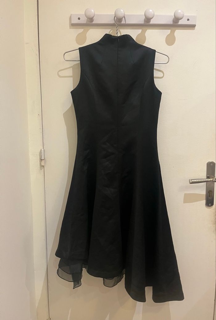 Robe longue maxi noire asymétrique sans manches détails fleur brodé vintage taille S/36 - photo numéro 3