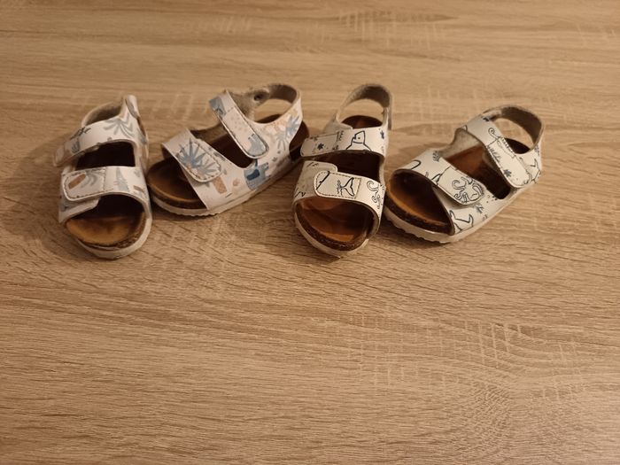 Chaussure ouverte taille 20