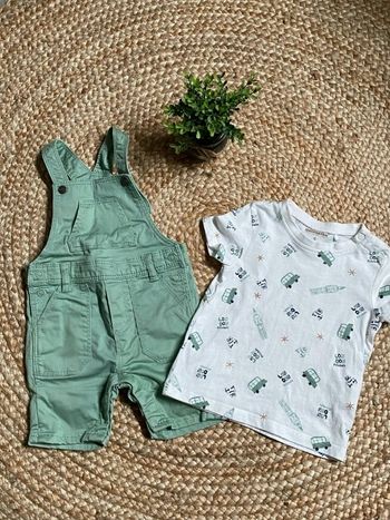 Ensemble salopette et t-shirt 9 mois