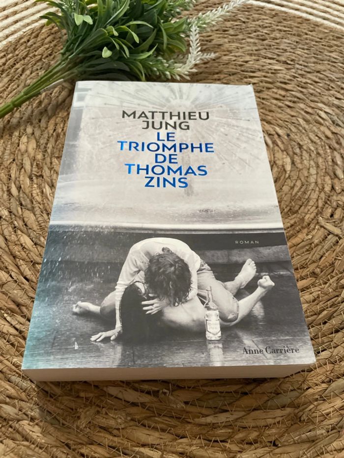 Livre - le triomphe de Thomas Zins - photo numéro 2