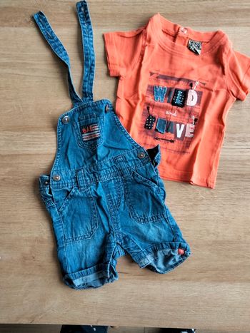 Ensemble salopette/ t-shirt