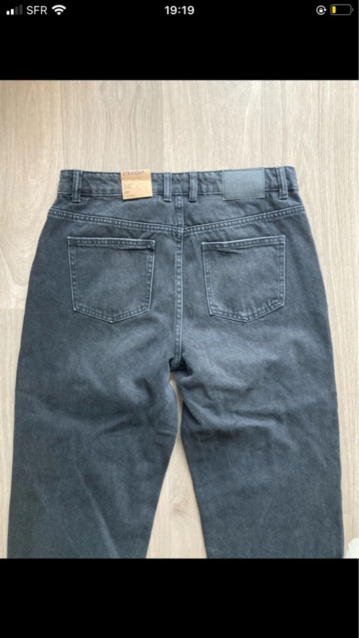 Jeans droit femme Kiabi neuf avec étiquette taille 40 - photo numéro 2