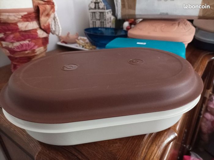 Plat de service tupperware