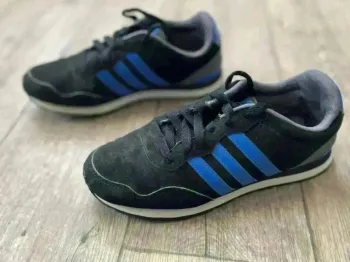 Basket adidas néo taille 38
