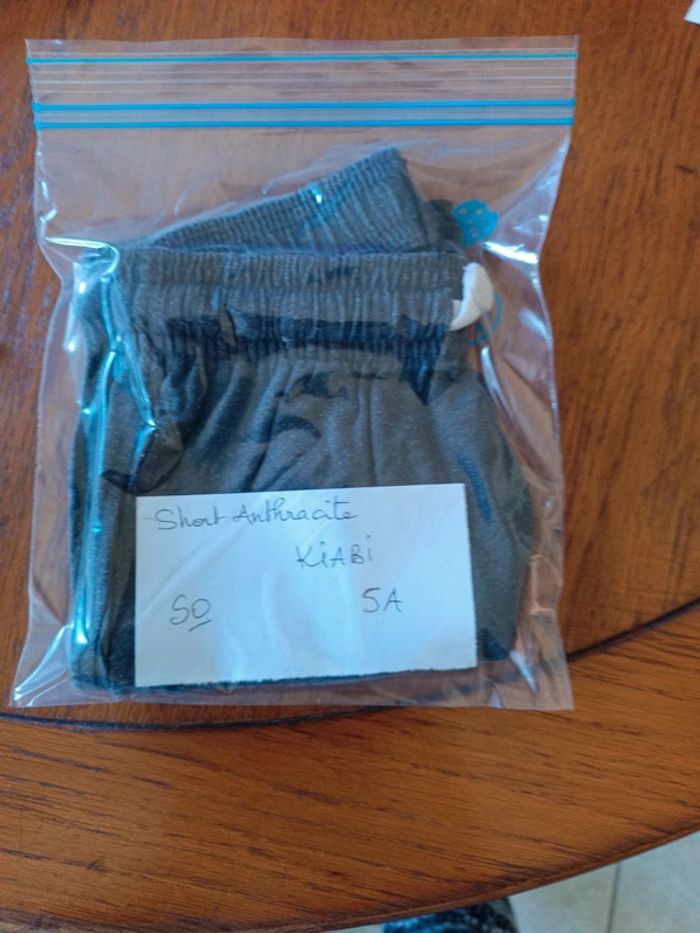 Short anthracite Kiabi 5A - photo numéro 5