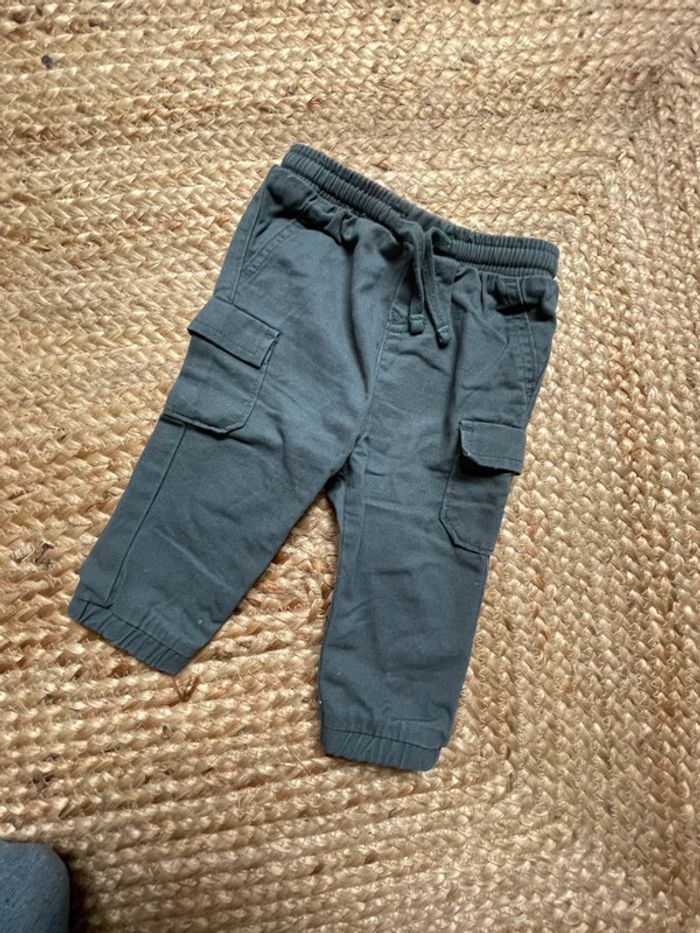 Pantalon cargo