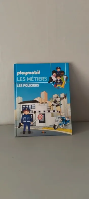 Playmobil les métiers.