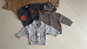 Lot de 3 gilets - 12 mois