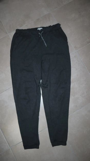 Jogging taille L gris foncé