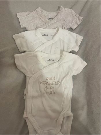 Lot bodies à manche courte