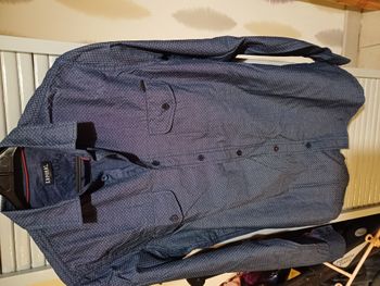 chemise manches longues pour hommes Taille S