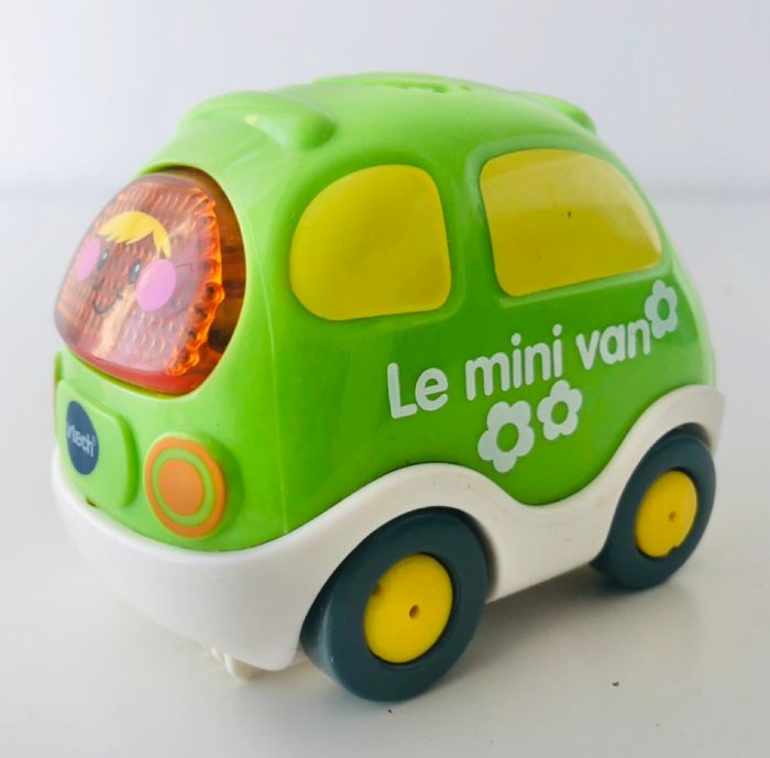 Voiture interactive Tut Tut Bolides Vtech - photo numéro 2