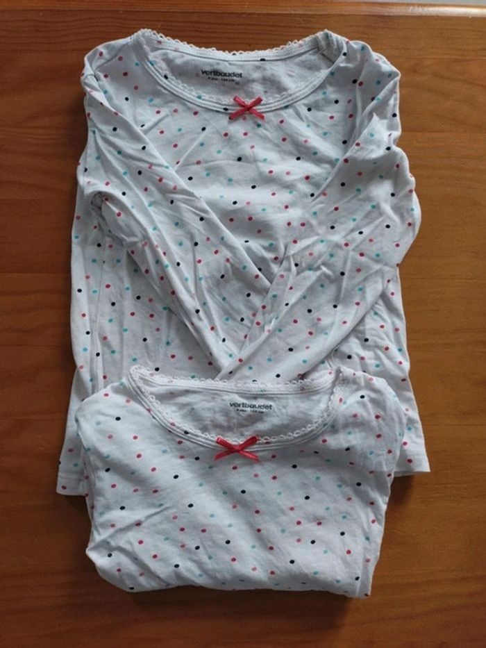 Lot 2 tee shirts manches longues Verbaudet fille 4 ans