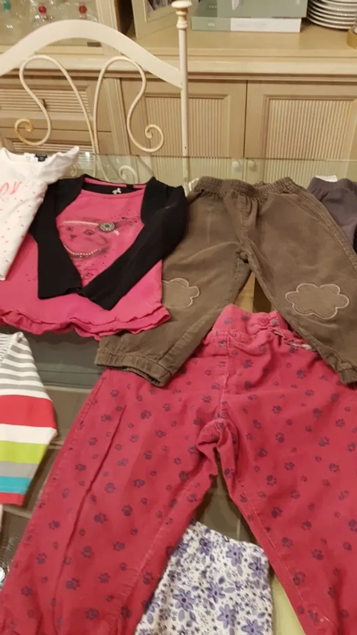 Lot vêtements fillette 12 /18 mois - photo numéro 5