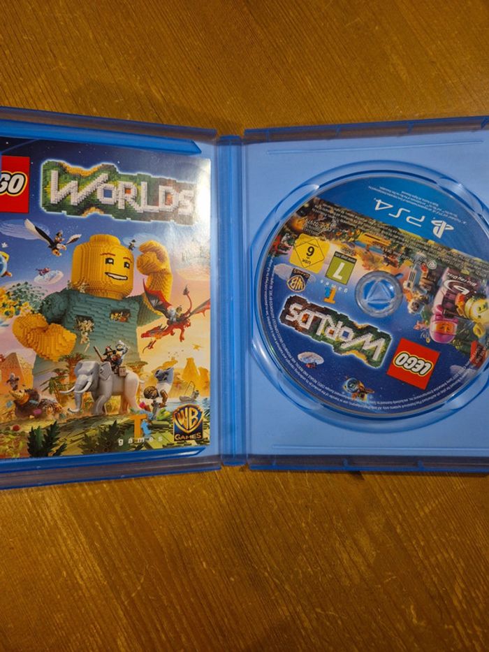 Lego Worlds pour PS4 - photo numéro 3