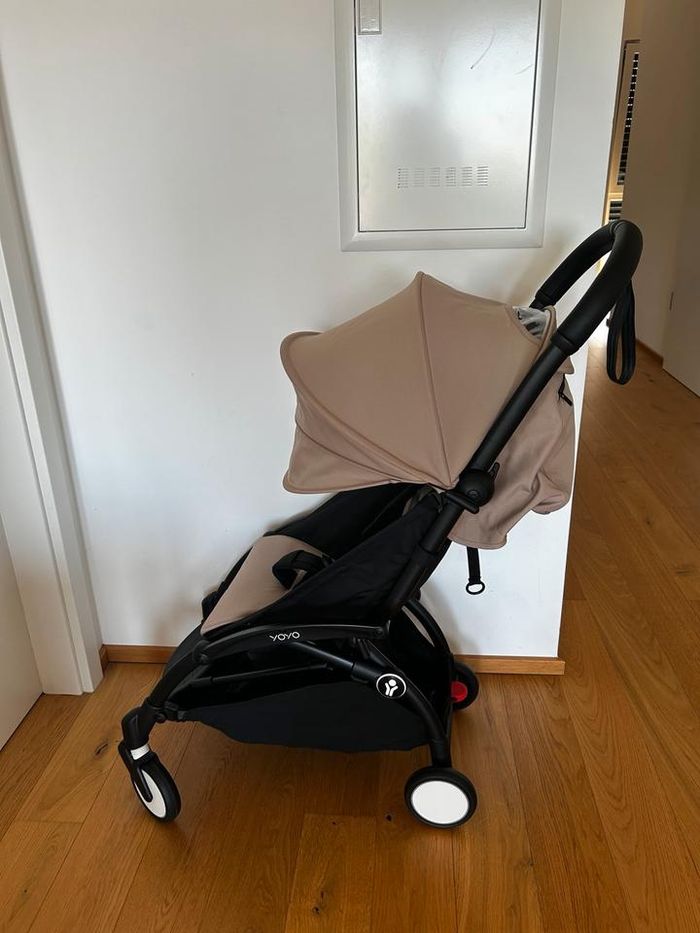 Poussette de voyage Stokke Yo-Yo 3 Taupe neuve et emballée - photo numéro 2