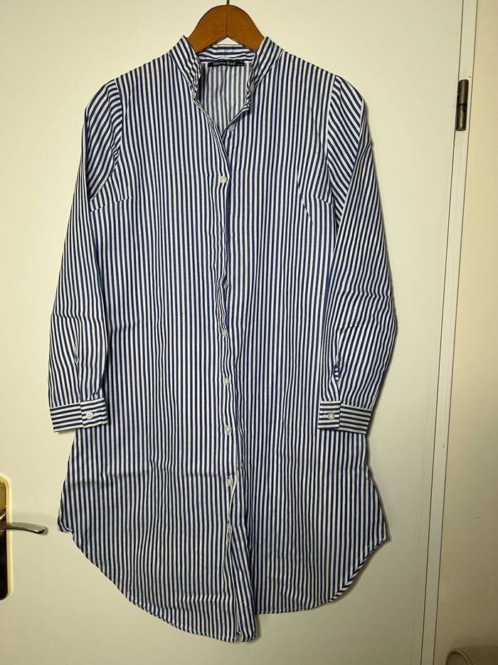 Chemise femme mi-longue rayures bleues - photo numéro 2